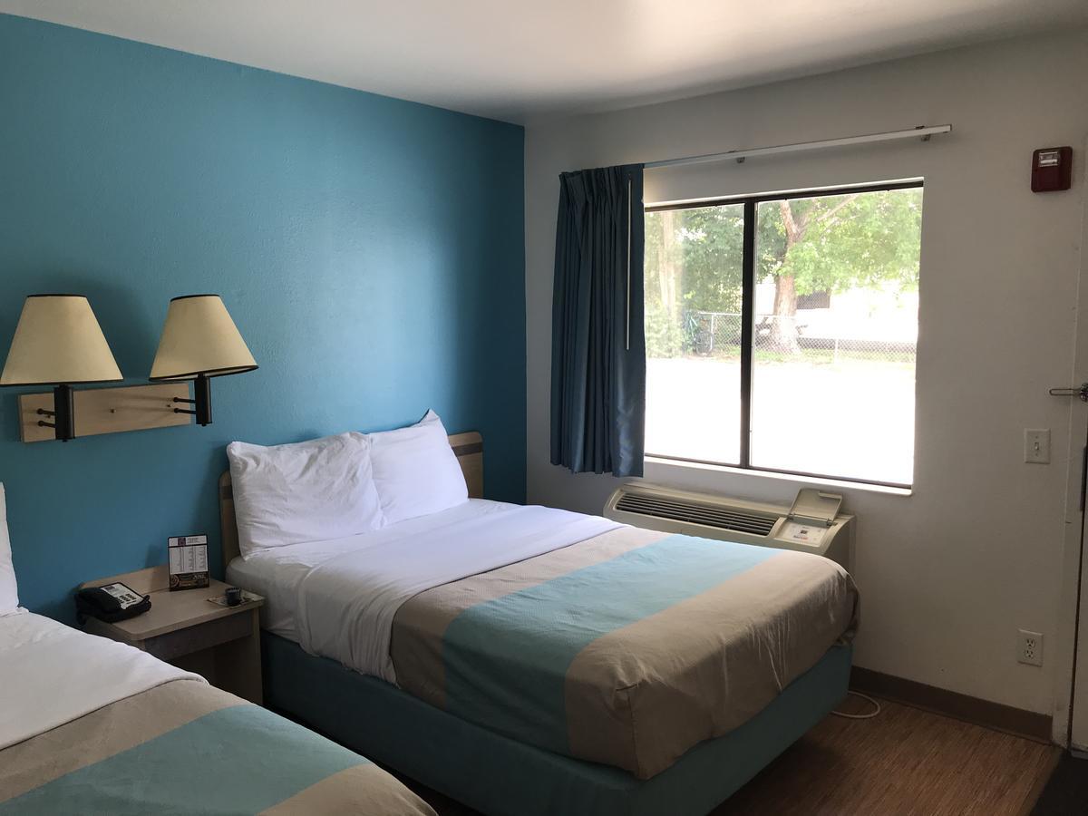 Motel 6-Des Moines, Ia - North Exterior photo