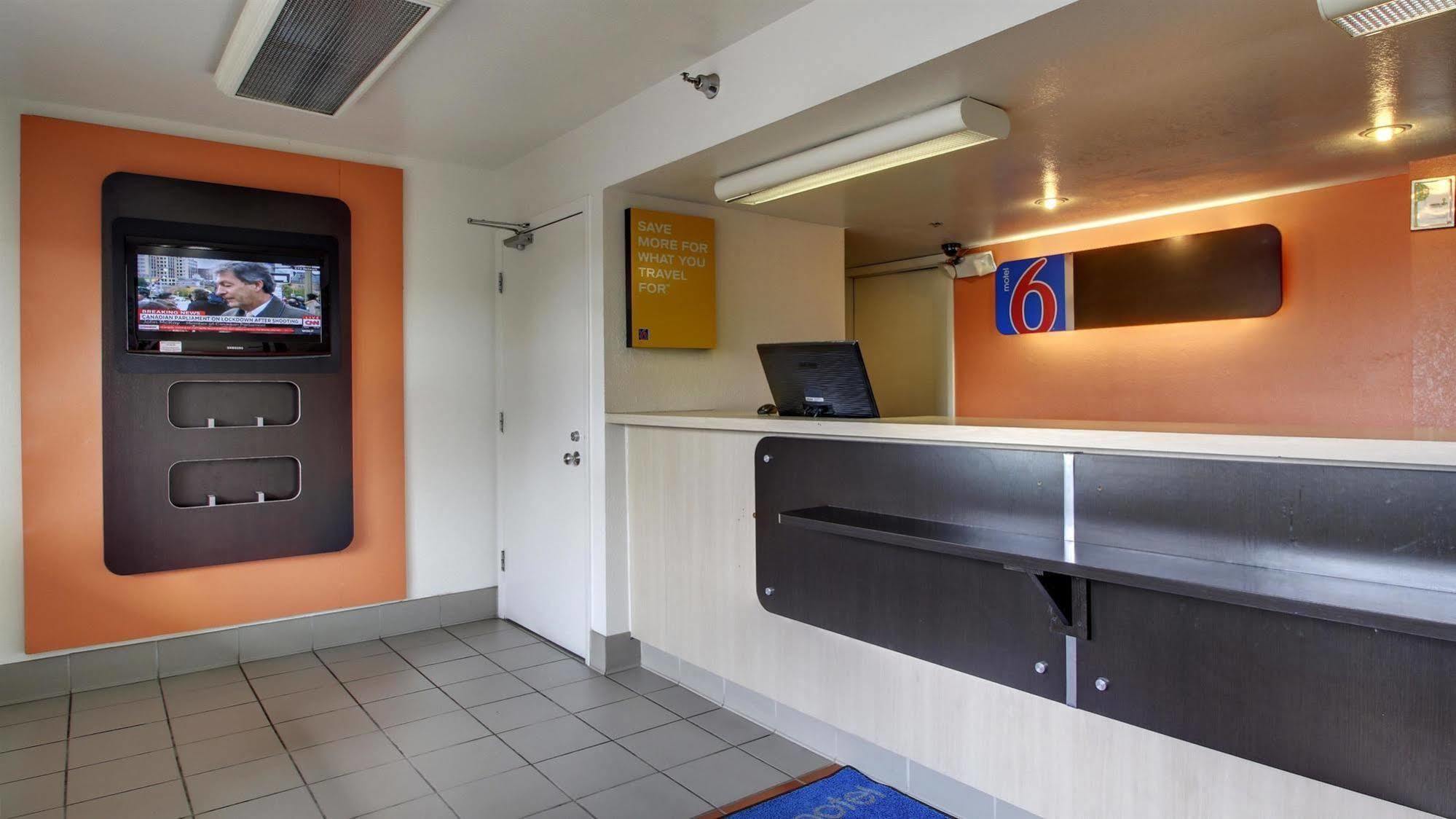 Motel 6-Des Moines, Ia - North Exterior photo