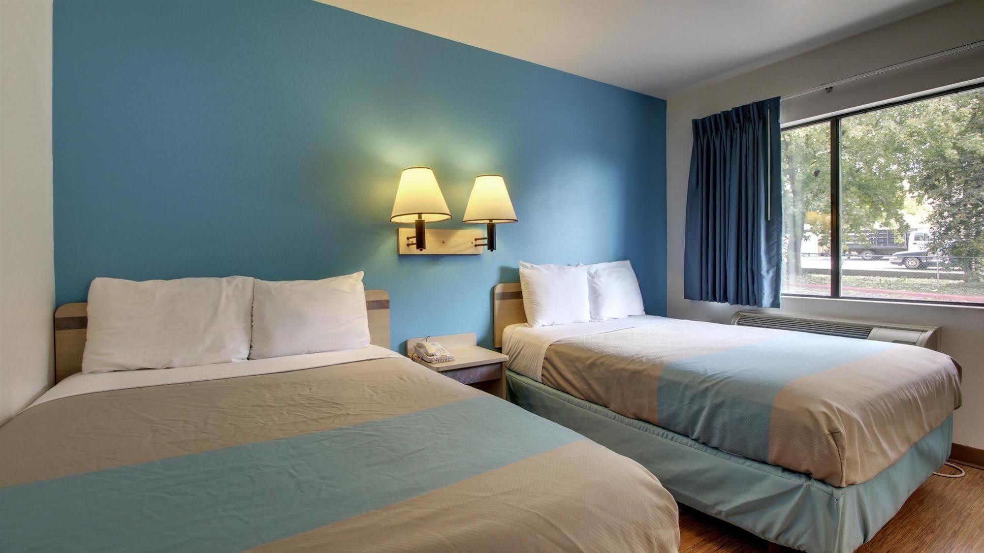 Motel 6-Des Moines, Ia - North Exterior photo