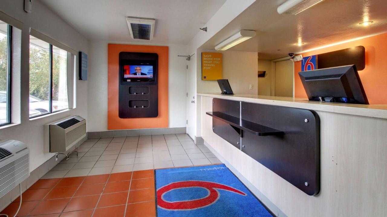 Motel 6-Des Moines, Ia - North Exterior photo